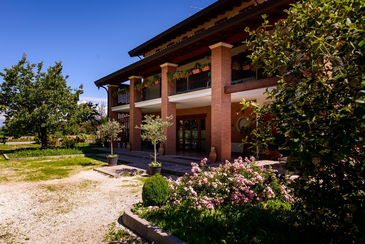 Agriturismo Nonis San Vito al Tagliamento Eksteriør bilde